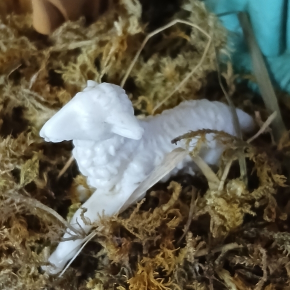 Vintage Italian Nativity Creche Manger Set - Picture 11 of 16